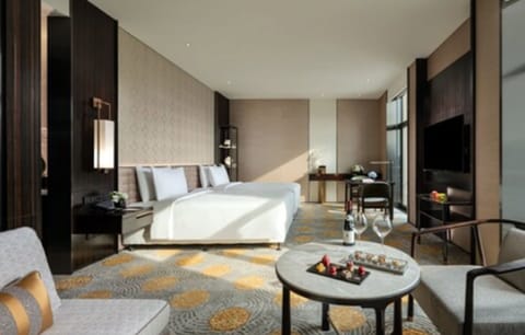 Elite Twin Room Chang'an Avenue | Premium bedding, down comforters, Select Comfort beds, minibar