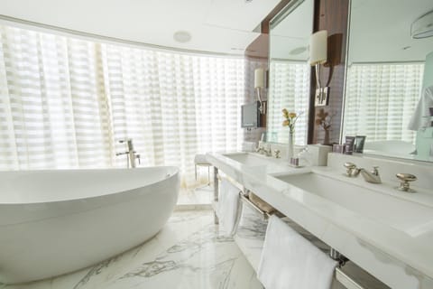 Executive Suite, 1 Bedroom | Bathroom | Separate tub and shower, deep soaking tub, rainfall showerhead