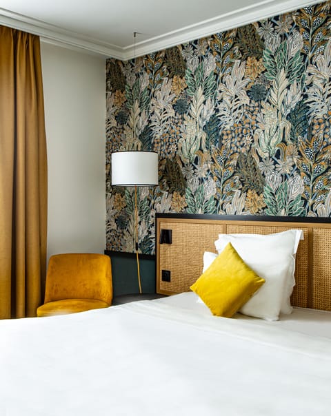 Superior Double or Twin Room | Free minibar, in-room safe, desk, iron/ironing board