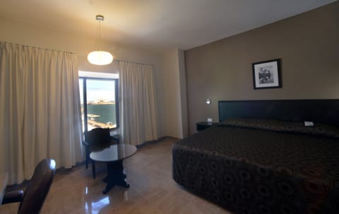 Superior Room, 1 King Bed | Desk, free WiFi, bed sheets