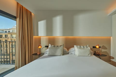 Double or Twin Room, Balcony | Premium bedding, minibar, in-room safe, desk