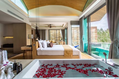 Premier Pool Villa | Bathroom | Shower, rainfall showerhead, free toiletries, hair dryer