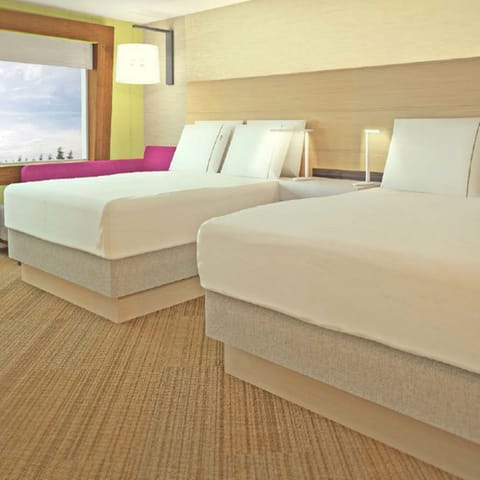 Room | Premium bedding, down comforters, in-room safe, desk
