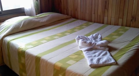 Single Room | Free WiFi, bed sheets