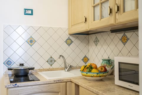 Positano | Private kitchenette | Full-size fridge, stovetop, espresso maker, coffee/tea maker