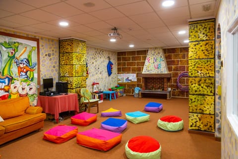 Children's play area - indoor