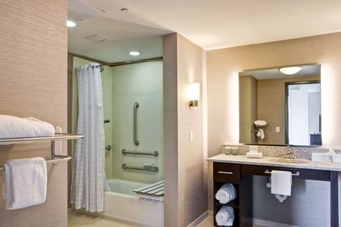 Suite, 2 Queen Beds, Accessible, Bathtub | Bathroom | Hair dryer, towels