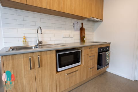 Standard King Studio | Private kitchen | Fridge, microwave, oven, stovetop