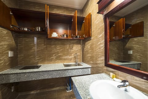 Family Villa | Private kitchenette