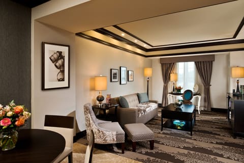 Suite (Bostwick) | Premium bedding, in-room safe, laptop workspace, blackout drapes