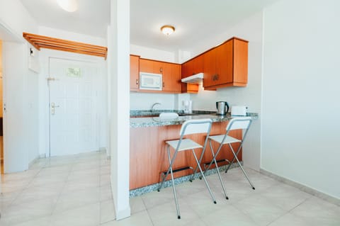 Superior Apartment, 1 Bedroom | Private kitchen | Fridge, microwave, stovetop, espresso maker