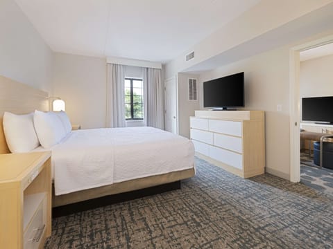 Suite, 2 Bedrooms | Hypo-allergenic bedding, in-room safe, individually decorated