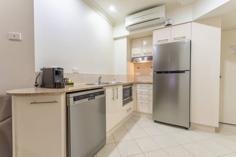 1 Bedroom Pool Entry | Private kitchen | Fridge, microwave, electric kettle