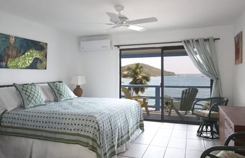 Deluxe Room, 1 King Bed, Ocean View | Laptop workspace, free WiFi, bed sheets