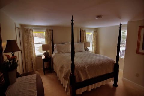 Carriage House Room 4 | Egyptian cotton sheets, premium bedding, down comforters, pillowtop beds