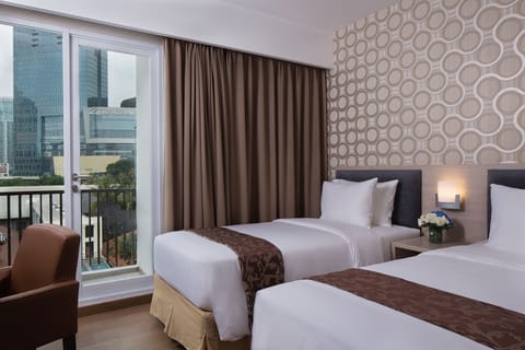 Executive Suite, 2 Bedrooms | Premium bedding, in-room safe, desk, free WiFi