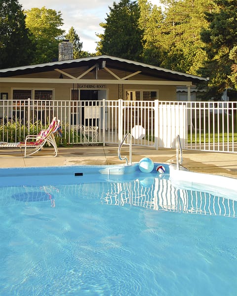 Seasonal outdoor pool, open 10:00 AM to 8:00 PM, sun loungers