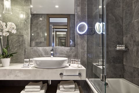 Classic Room | Bathroom | Designer toiletries, hair dryer, bathrobes, slippers