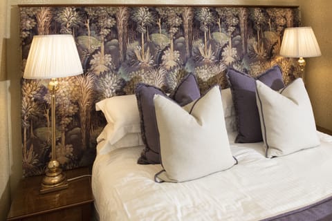 Standard Double Room | Individually decorated, individually furnished, desk, blackout drapes