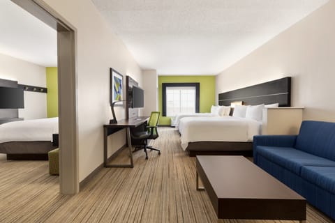 Suite, 1 Bedroom (1 King Bed, 2 Queen Beds) | Premium bedding, in-room safe, desk, iron/ironing board
