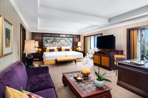 Siam Suite, Lounge access | Premium bedding, down comforters, minibar, in-room safe