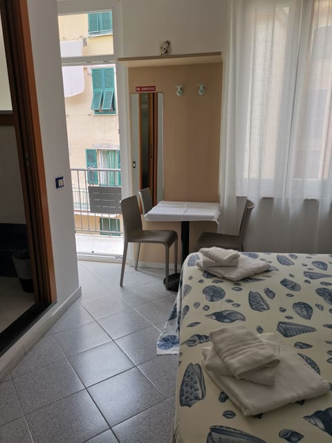 Superior Double Room | 1 bedroom, desk, free WiFi, bed sheets