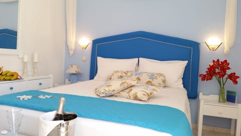 Superior Apartment, 1 Bedroom, Partial Sea View | In-room safe, soundproofing, iron/ironing board, free cribs/infant beds