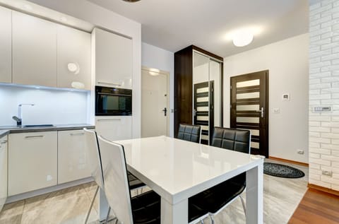 Comfort Apartment, 1 Bedroom, Balcony (4 adults) | Private kitchenette | Fridge, oven, stovetop, dishwasher