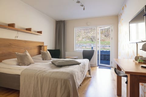 Standard Twin Room | Premium bedding, rollaway beds, free WiFi, bed sheets