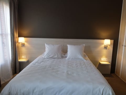 Superior Double Room | Desk, free WiFi, bed sheets