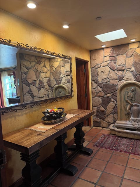 Owners Suite | Living area | 47-inch plasma TV with satellite channels, TV, fireplace