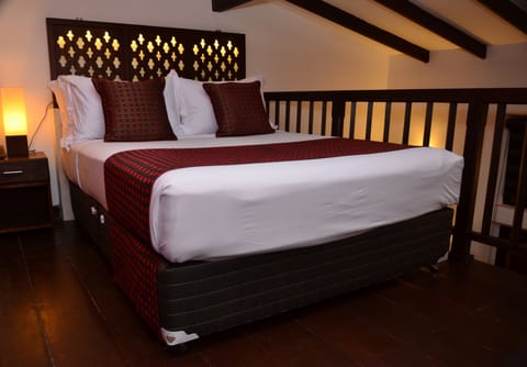 Standard Loft, 1 Double Bed | Premium bedding, minibar, in-room safe, desk