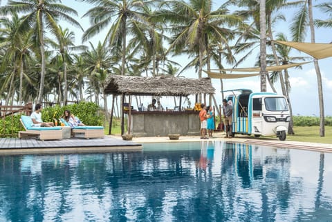 Poolside bar