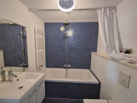 Daelenbroeck 8 | Bathroom