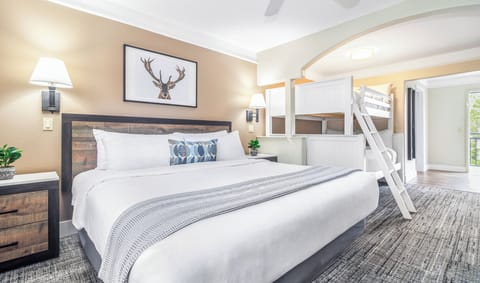 Junior Suite, Multiple Beds | Premium bedding, desk, free WiFi, bed sheets