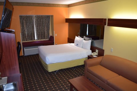Premium bedding, pillowtop beds, in-room safe, individually furnished