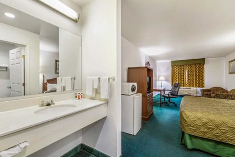 In-room safe, blackout drapes, iron/ironing board, free WiFi