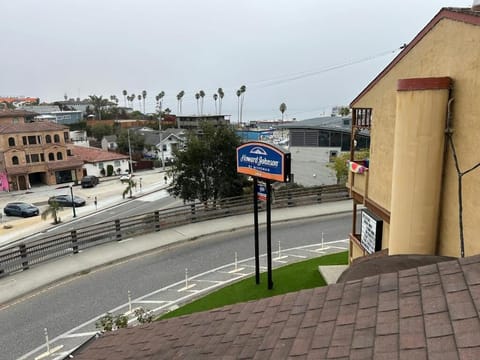 Suite, 2 Queen Beds, Non Smoking, Ocean View | Desk, iron/ironing board, free WiFi, bed sheets