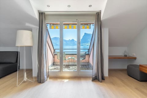 Junior Suite, Lake View | Lake view