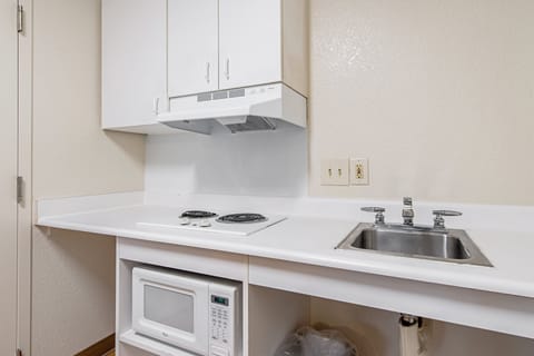 Standard Studio, 1 Queen Bed, Accessible, Non Smoking | Private kitchen | Fridge, microwave, stovetop