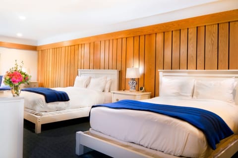 Deluxe Room, 2 Queen Beds | Premium bedding, down comforters, iron/ironing board, free WiFi