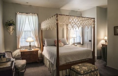 Room, Private Bathroom (Susan B) | Premium bedding, pillowtop beds, individually decorated