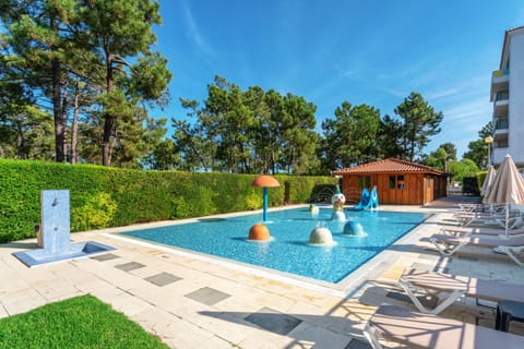 2 outdoor pools, pool umbrellas, sun loungers