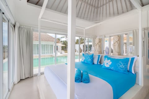 Beach Bungalow | Premium bedding, Select Comfort beds, minibar, in-room safe