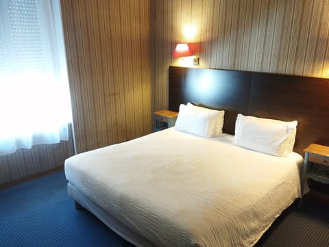 Superior Double Room | Free WiFi, bed sheets