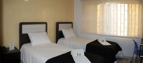 Special Twin Room | Egyptian cotton sheets, pillowtop beds, desk, laptop workspace