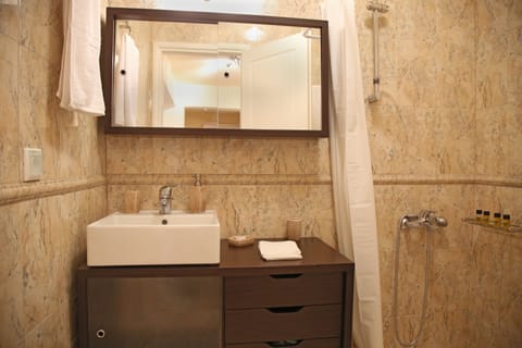 Villa, 3 Bedrooms, Pool Access, Partial Sea View (Elissavet) | Bathroom | Shower, free toiletries, hair dryer, towels