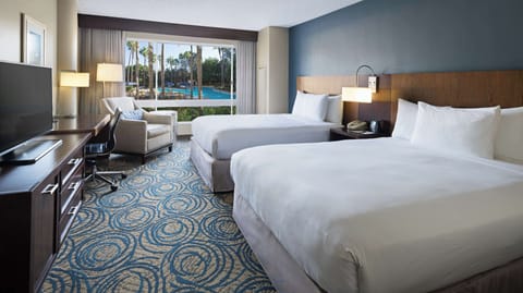 2 Queens Pool View | Premium bedding, pillowtop beds, in-room safe, desk