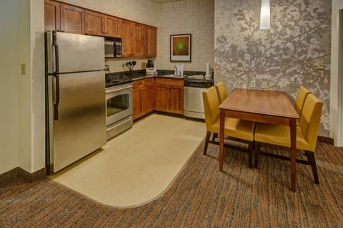 Suite, 2 Bedrooms, Non Smoking | Private kitchen | Fridge, microwave, dishwasher, coffee/tea maker