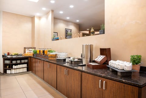 Daily buffet breakfast (EUR 22 per person)